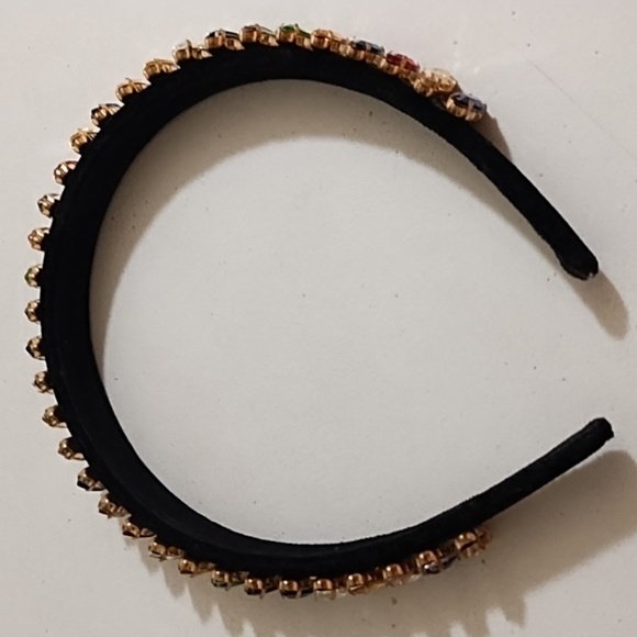 Headband Adorned with Sparky Colored Jewels Set in Gold On Black Velvet - Picture 4 of 8